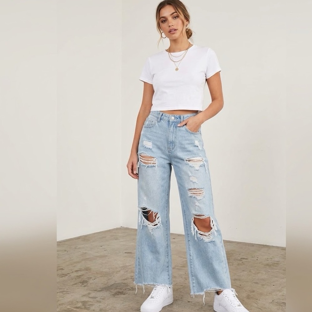 Skinny Fries Super High Rise Skater Fit Distressed Jeans - Picture 1 of 11
